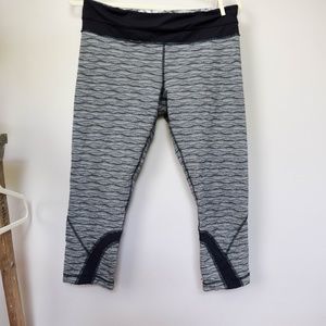 lululemon inspire crop